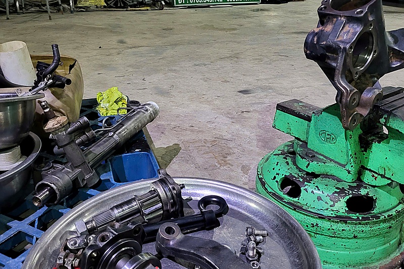 Gia công phục hồi thước tay lái trợ lực chuẩn zin